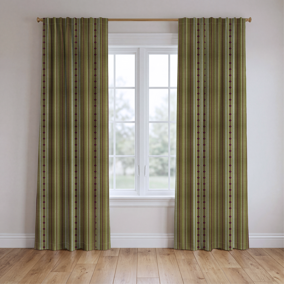 LP004567 two panels