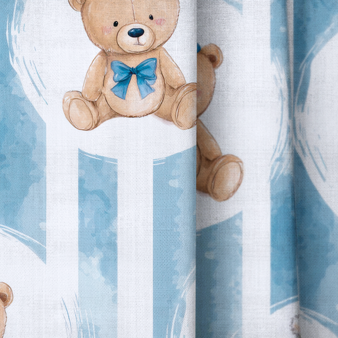 Classic Teddy - Drapery — close up