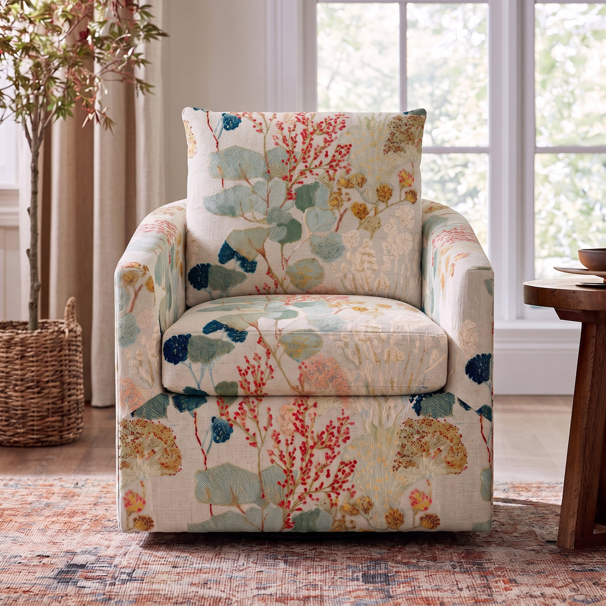 The Grace Chair in Hedgerow
