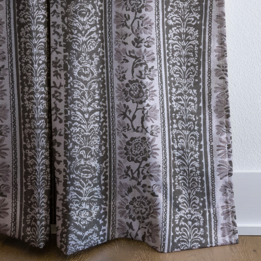 Bramblewood - Drapery — corner closeup