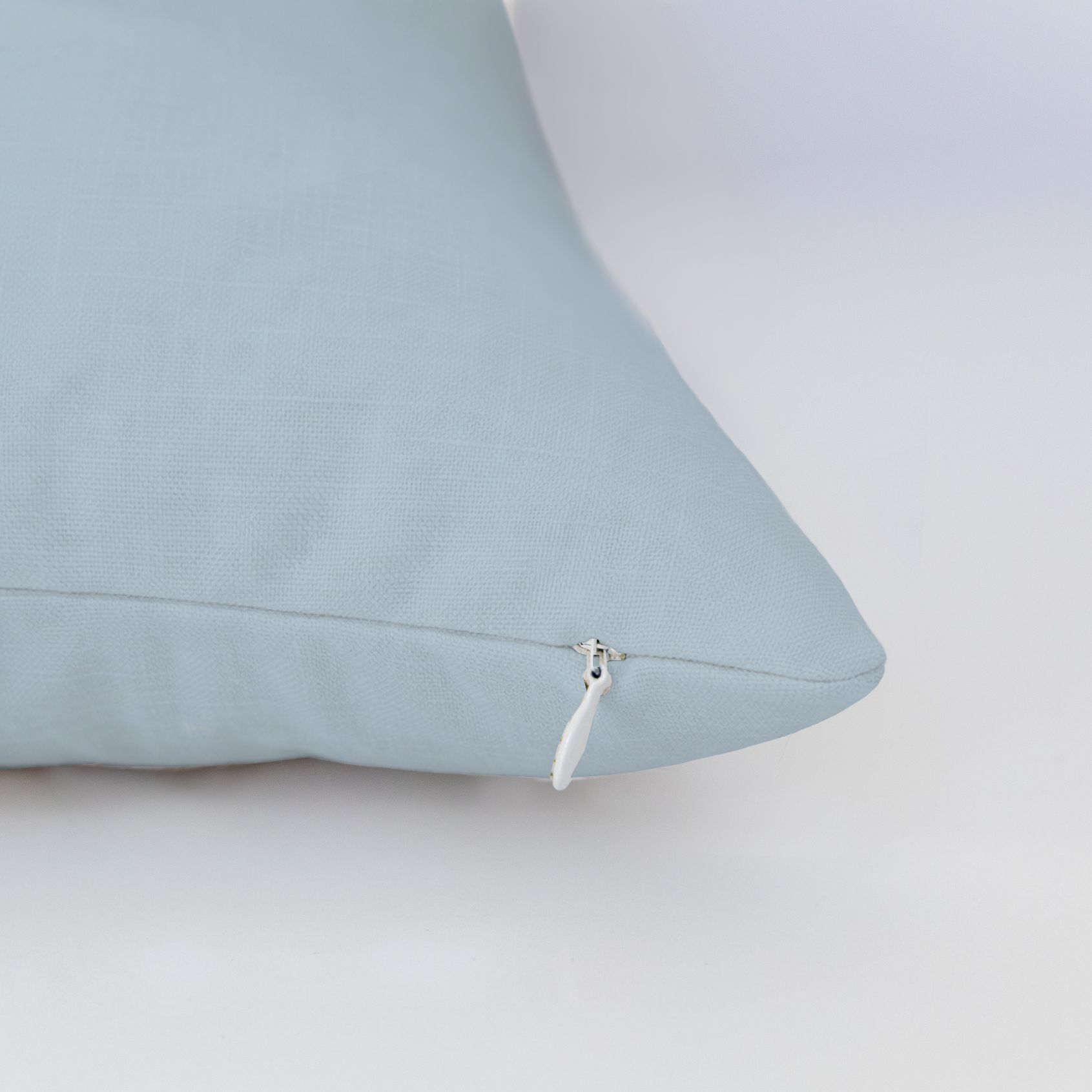LP091738 LP091738_edge_zipper_light.png