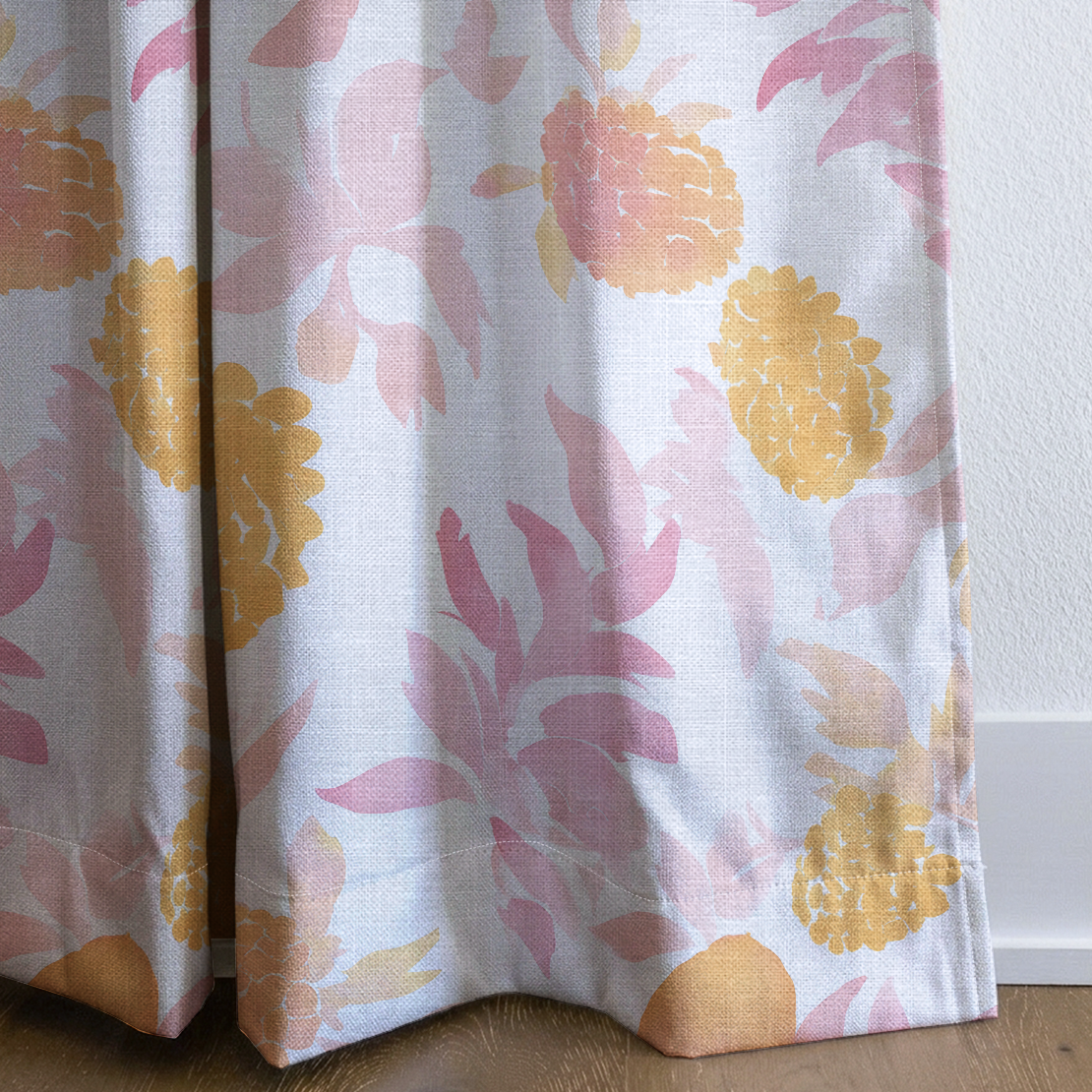 Hawaii Morning - Drapery — corner closeup