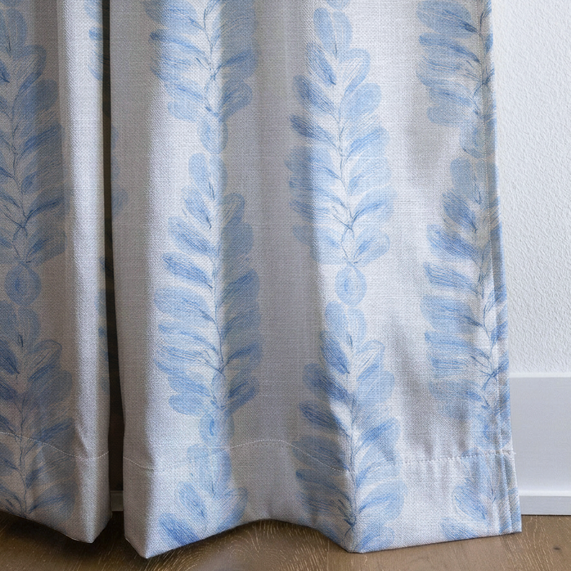 Carolina Ferns - Drapery — corner closeup