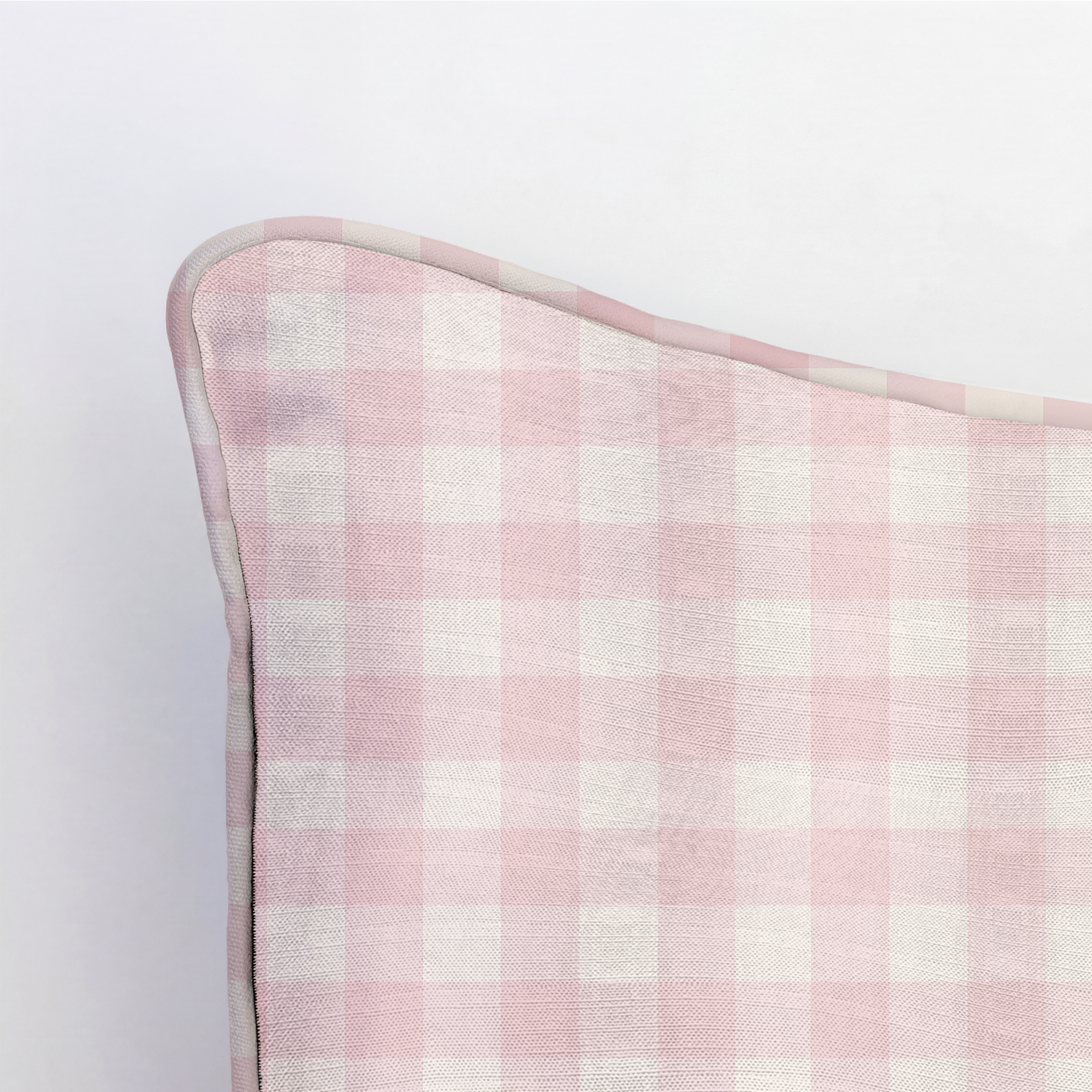 LP132225 LP132225_corner_closeup_light.png