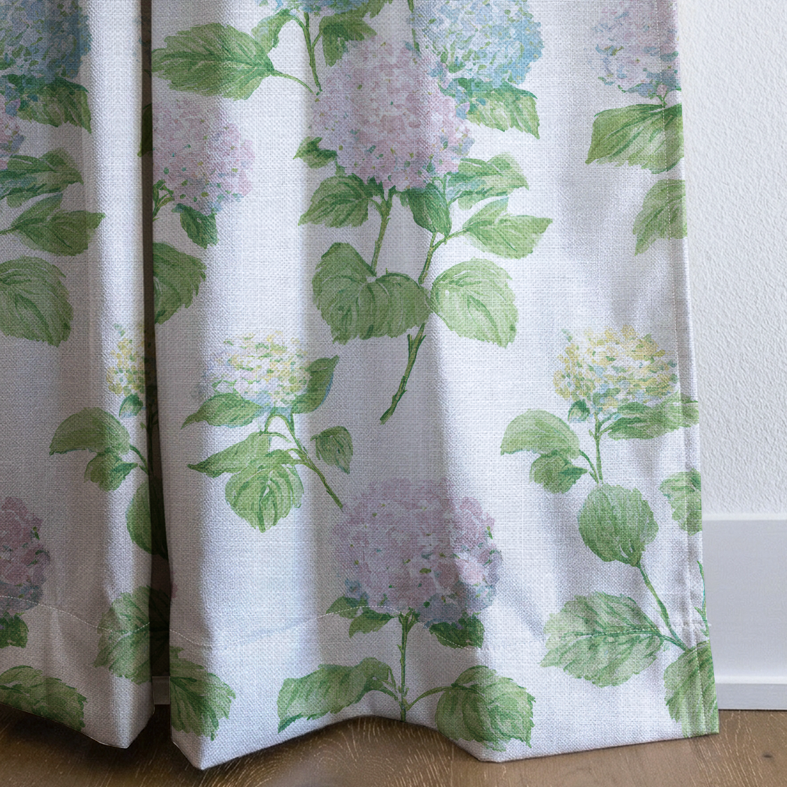 Southern Garden - Drapery — corner closeup
