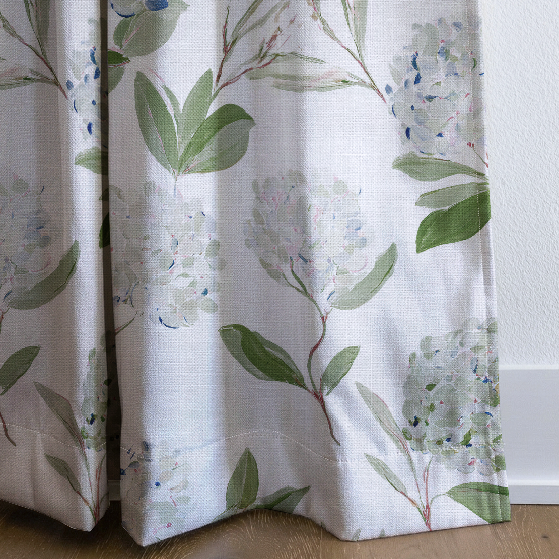 Marais Bloom - Drapery — corner closeup