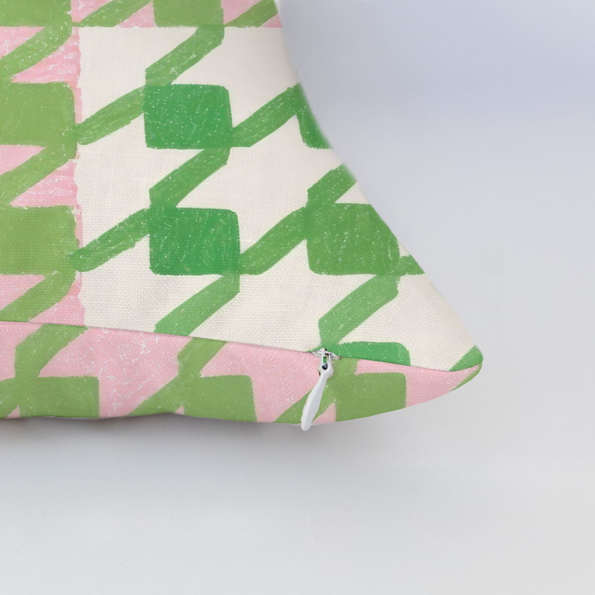 LP177357 LP177357_edge_zipper_light.png