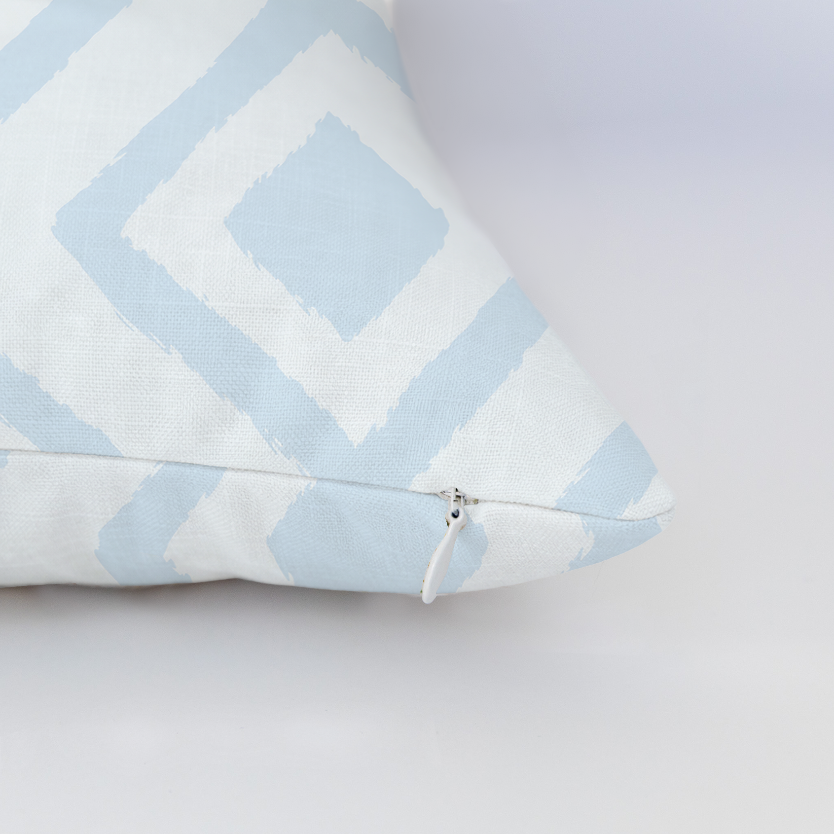 LP178021 LP178021_edge_zipper_light.png