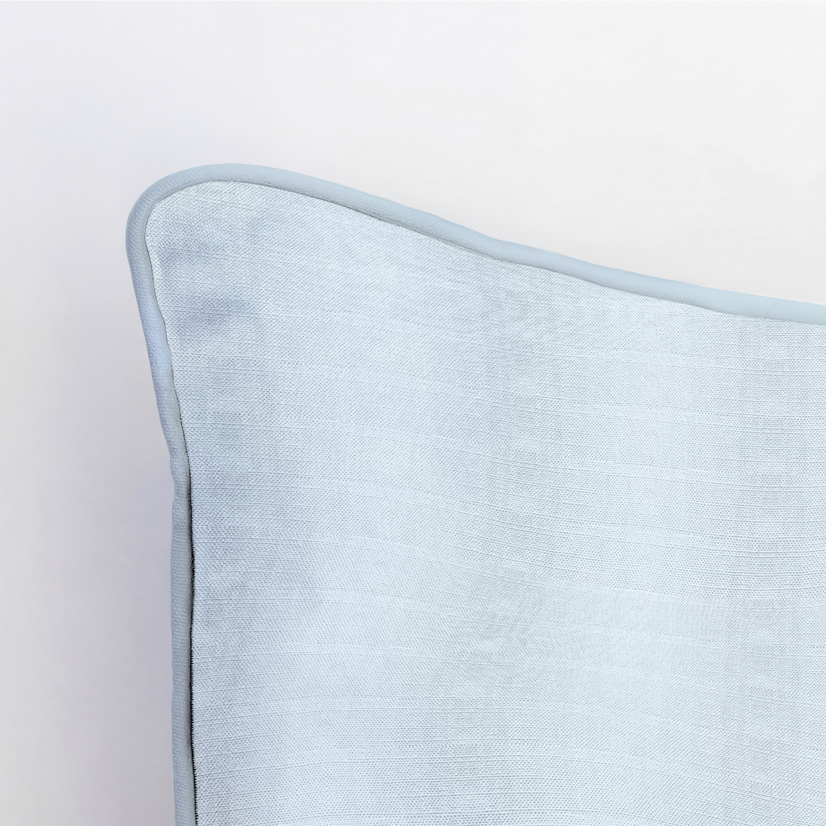 LP183221 LP183221_corner_closeup_light.png