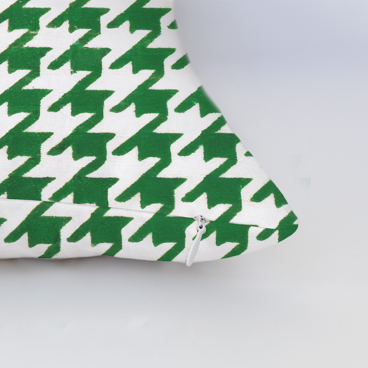 LP207295 LP207295_edge_zipper_light.png