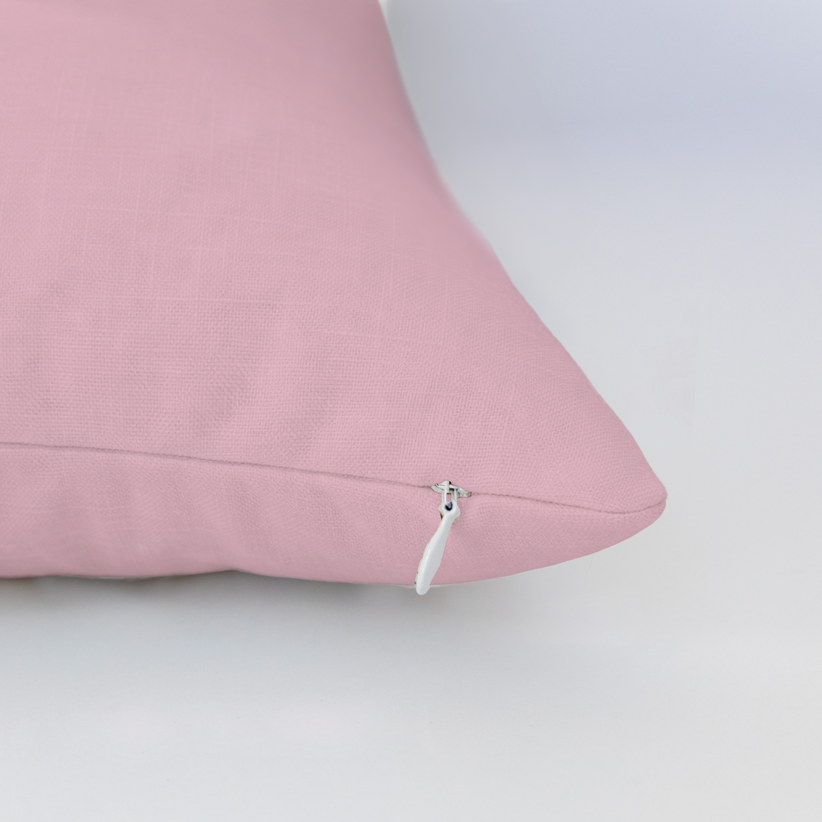 LP221659 LP221659_edge_zipper_light.png