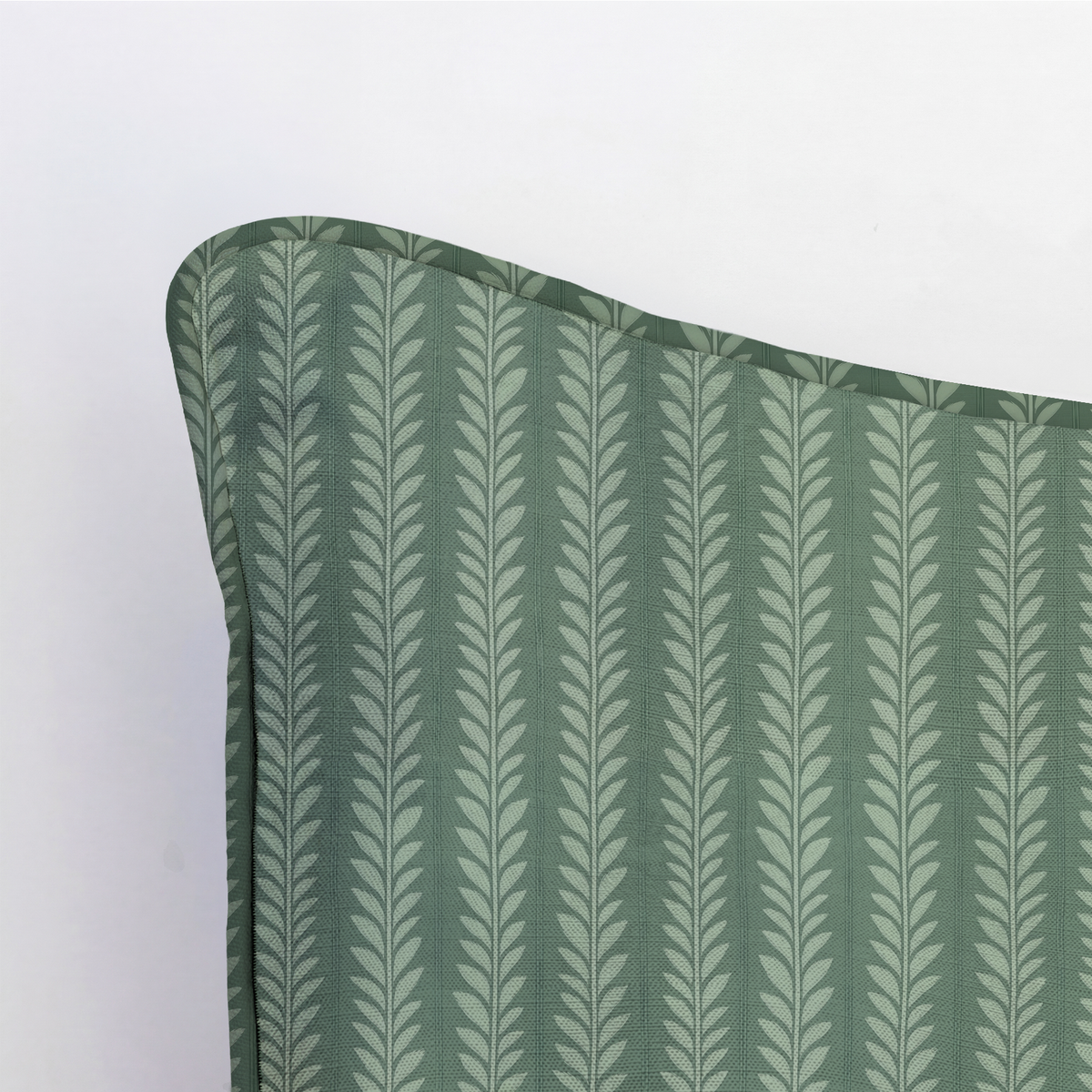 LP240181 LP240181_corner_closeup_light.png