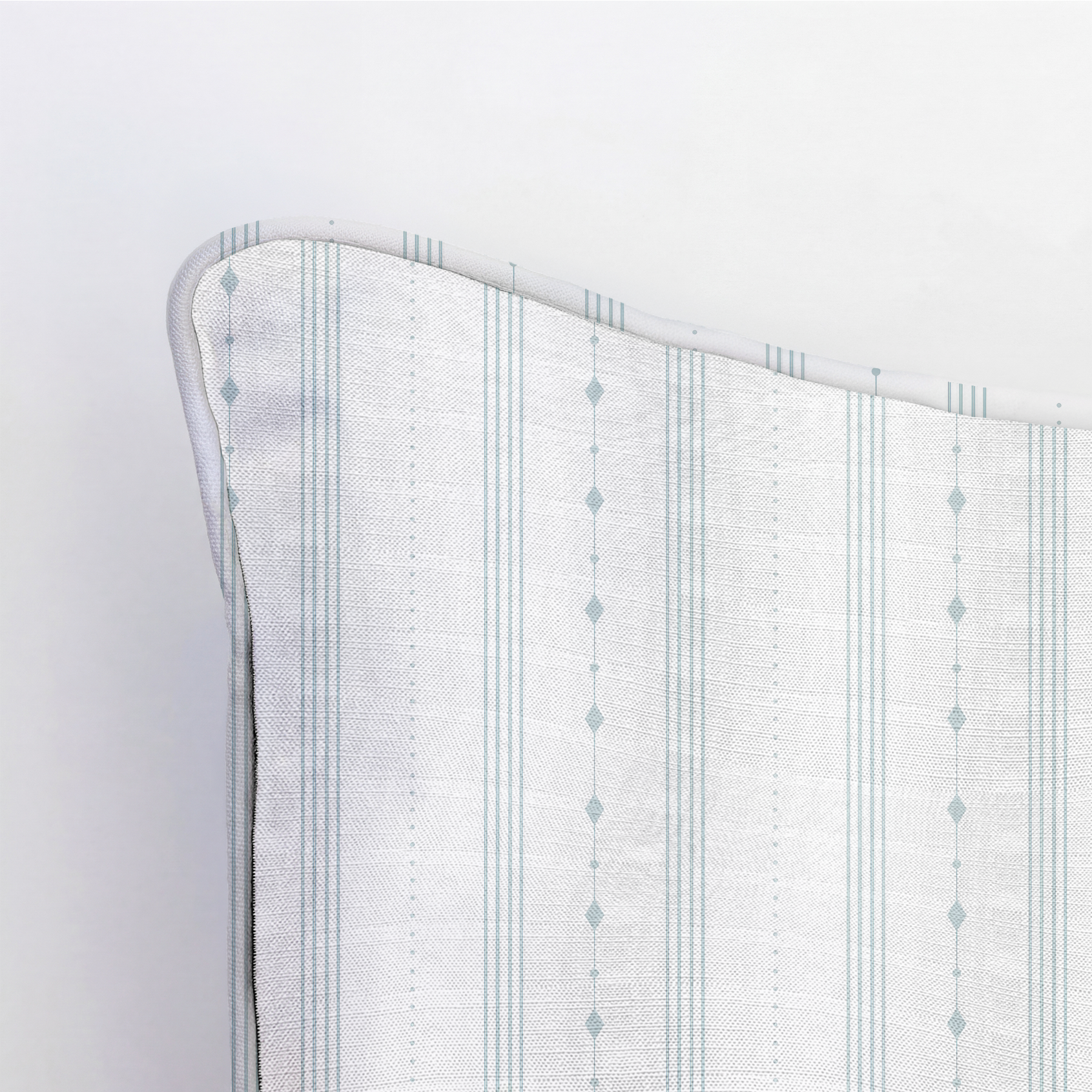 LP250493 LP250493_corner_closeup_light.png