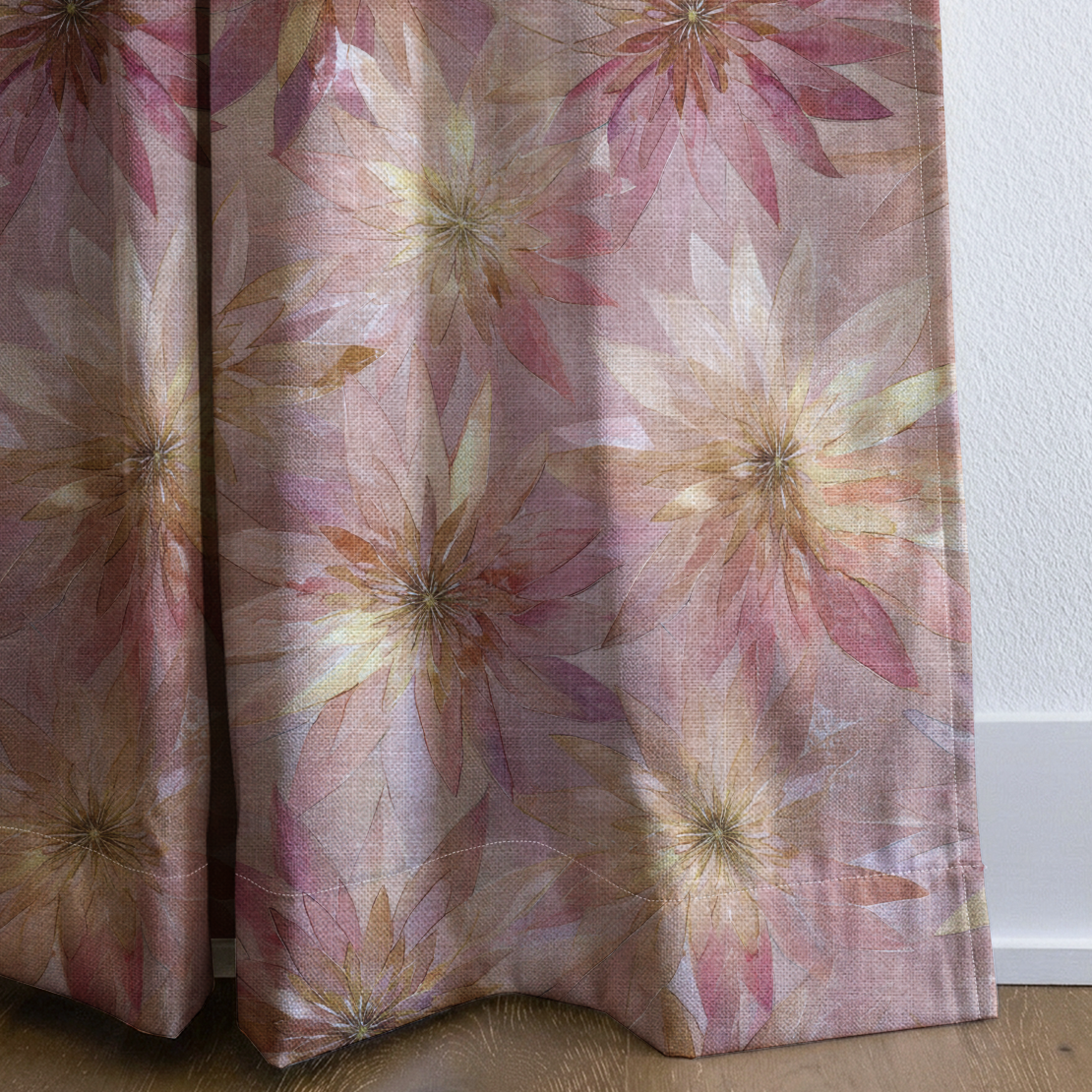 Florin - Drapery — corner closeup