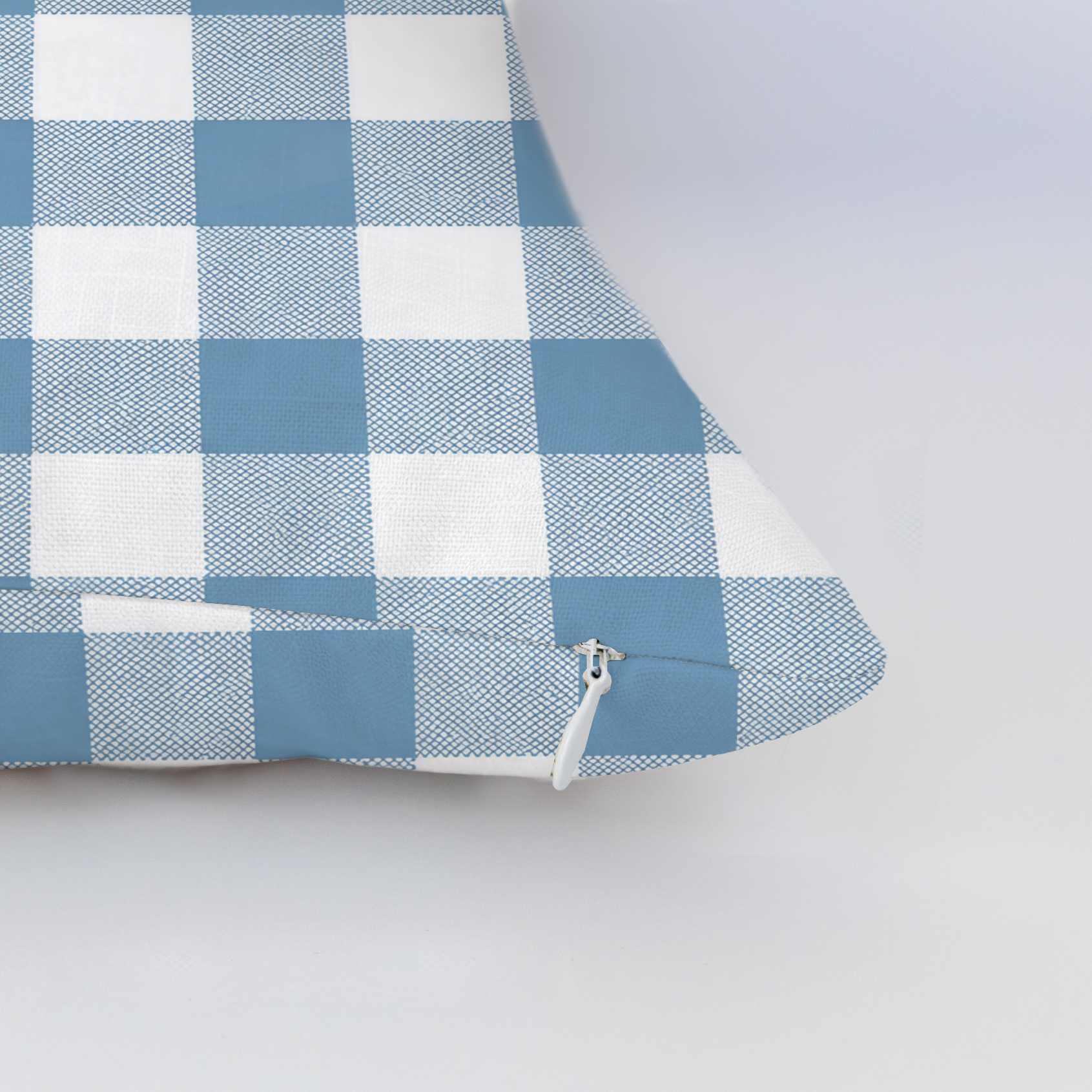 LP295561 LP295561_edge_zipper_light.png