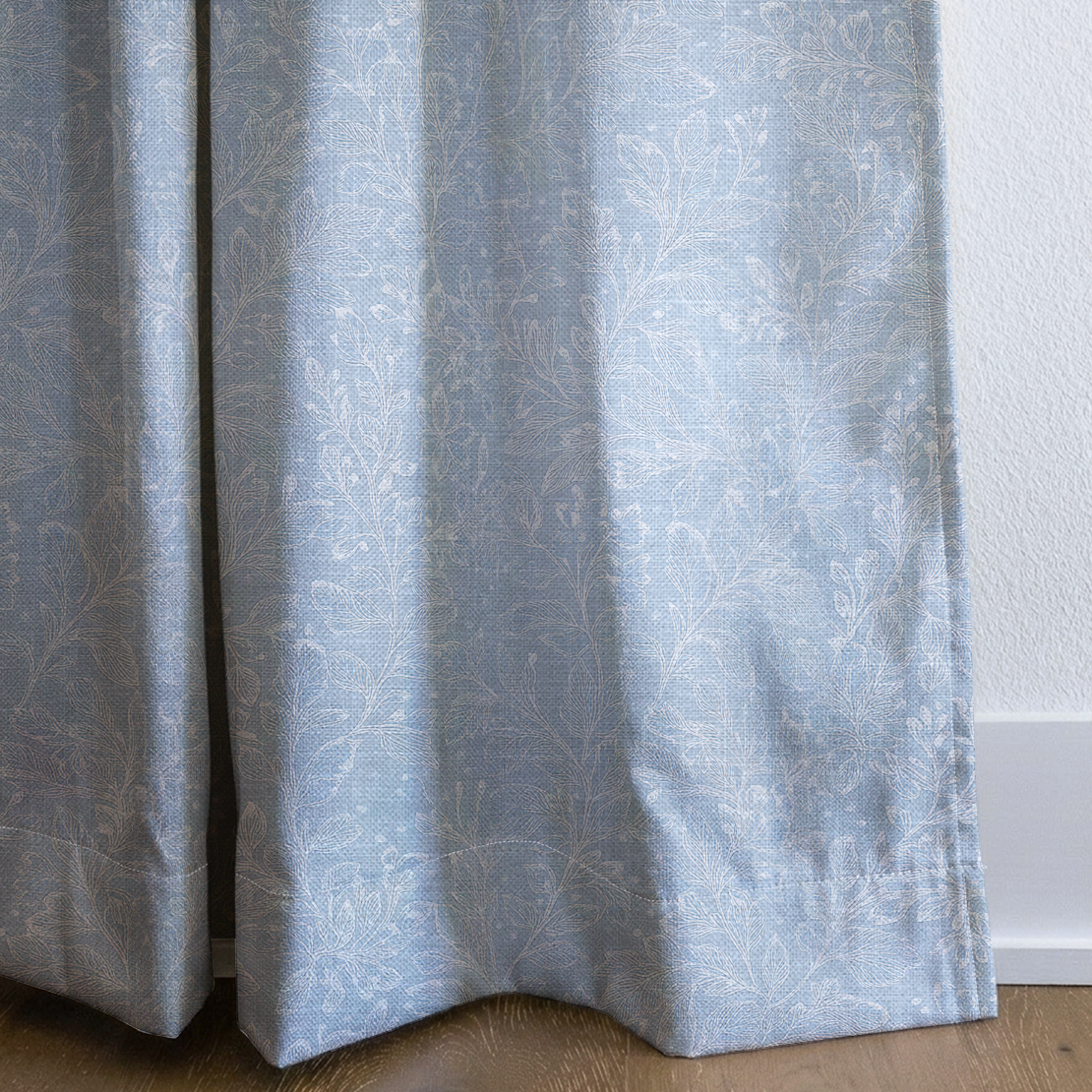 Frosted Sprig - Drapery — corner closeup