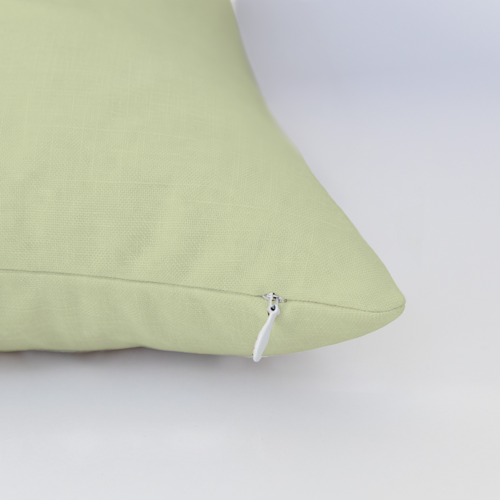 LP303762 LP303762_edge_zipper_light.png