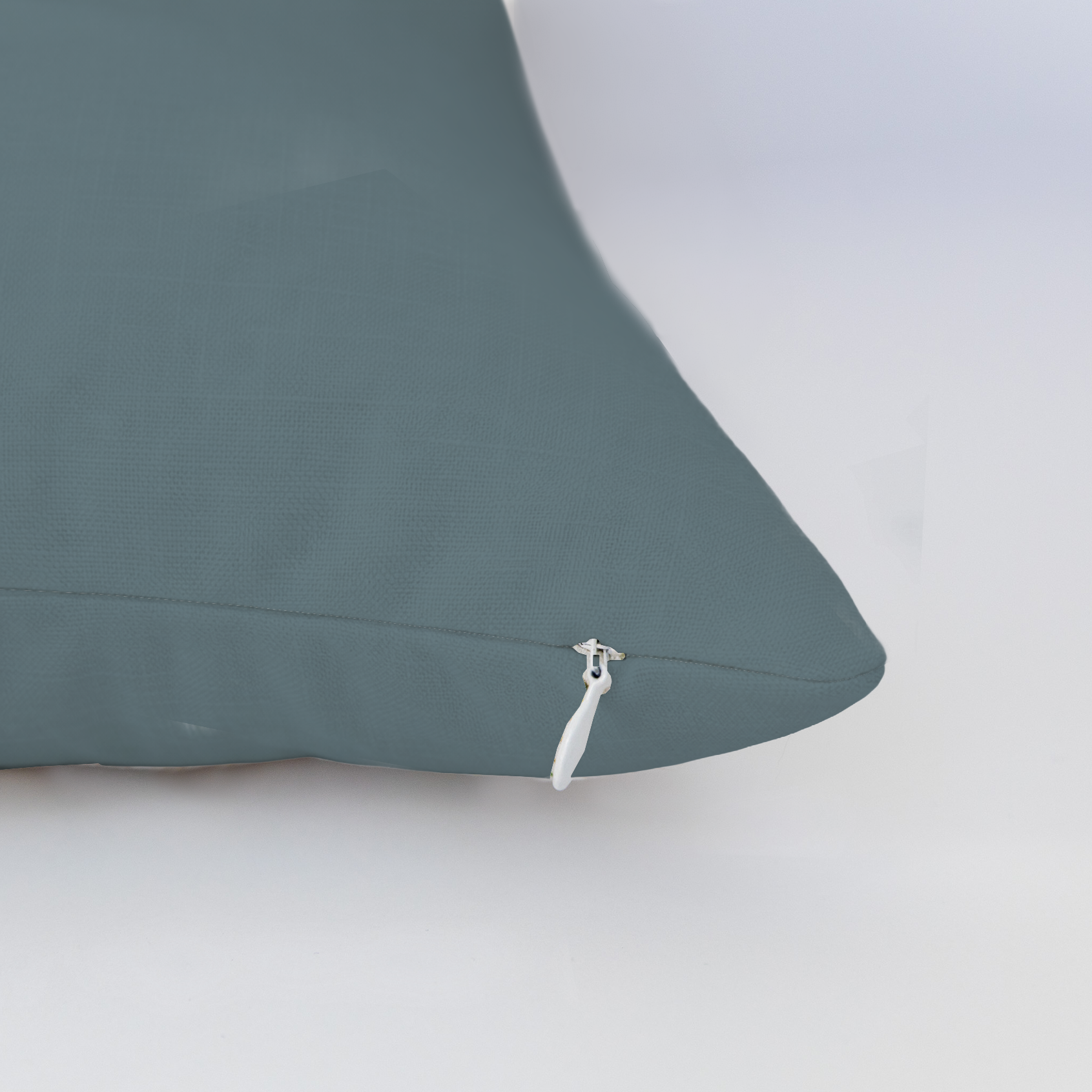 LP311817 LP311817_edge_zipper_light.png