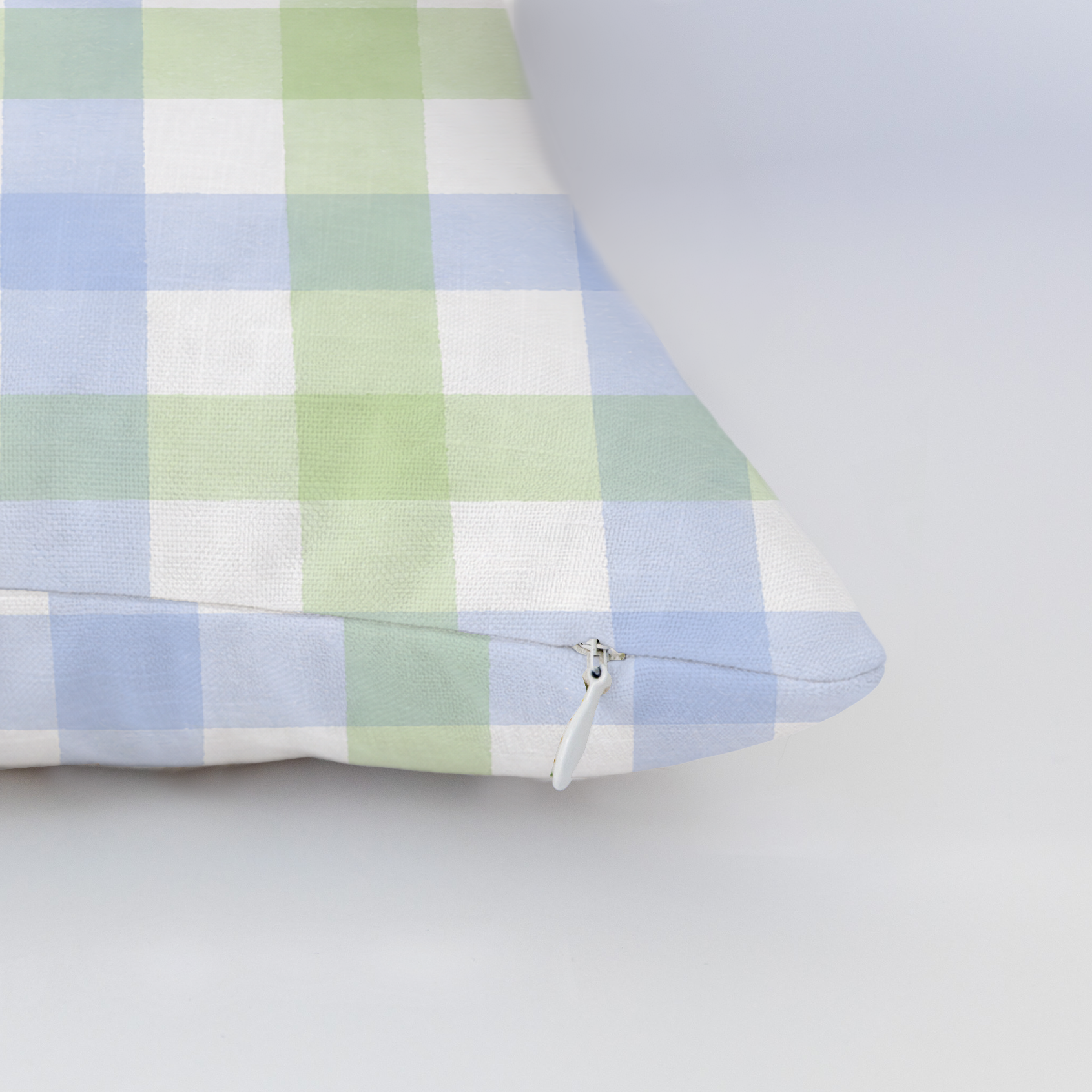 LP322883 LP322883_edge_zipper_light.png