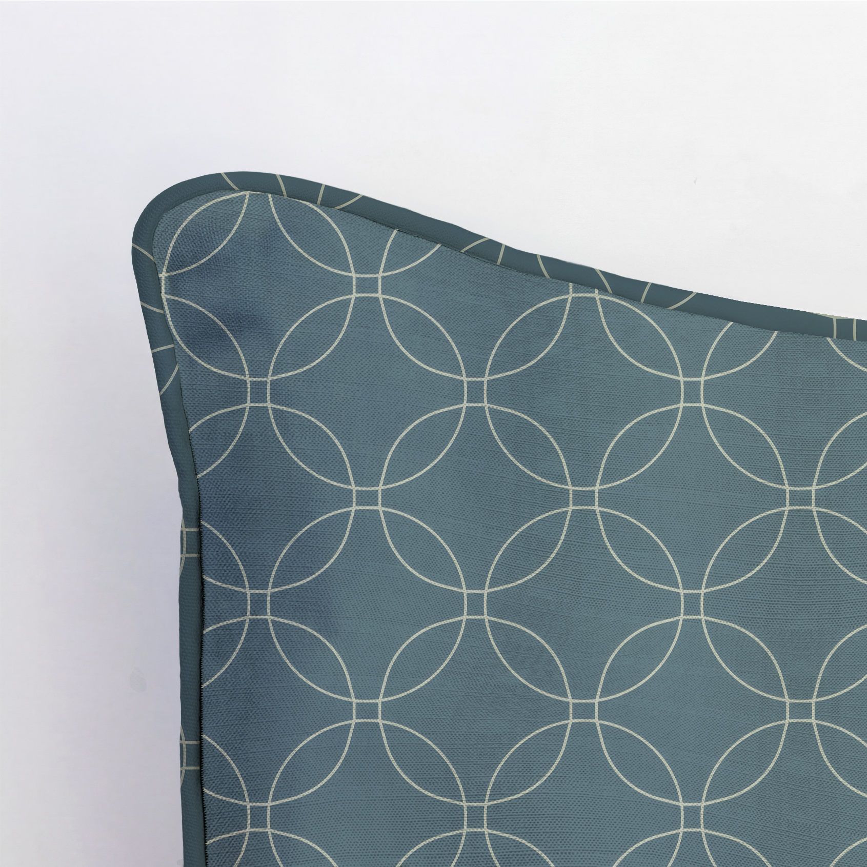 LP330725 LP330725_corner_closeup_light.png