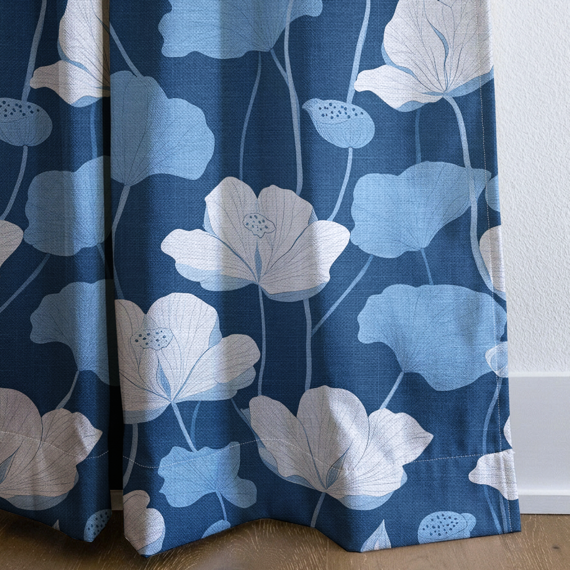 Smooth Sailing - Drapery — corner closeup