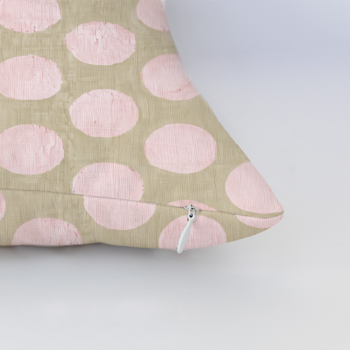 LP350066 LP350066_edge_zipper_light.png