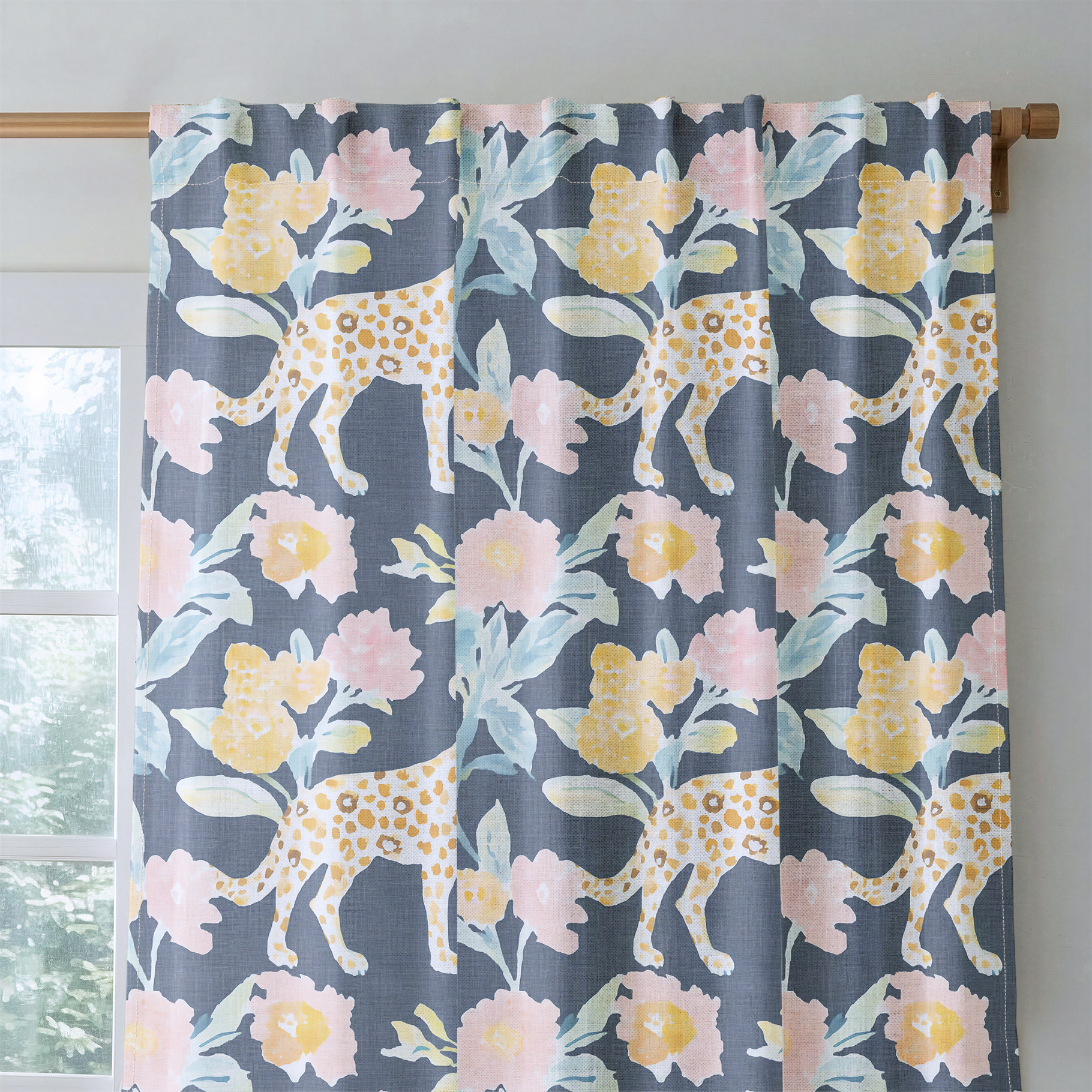 Lillith - Drapery — rod