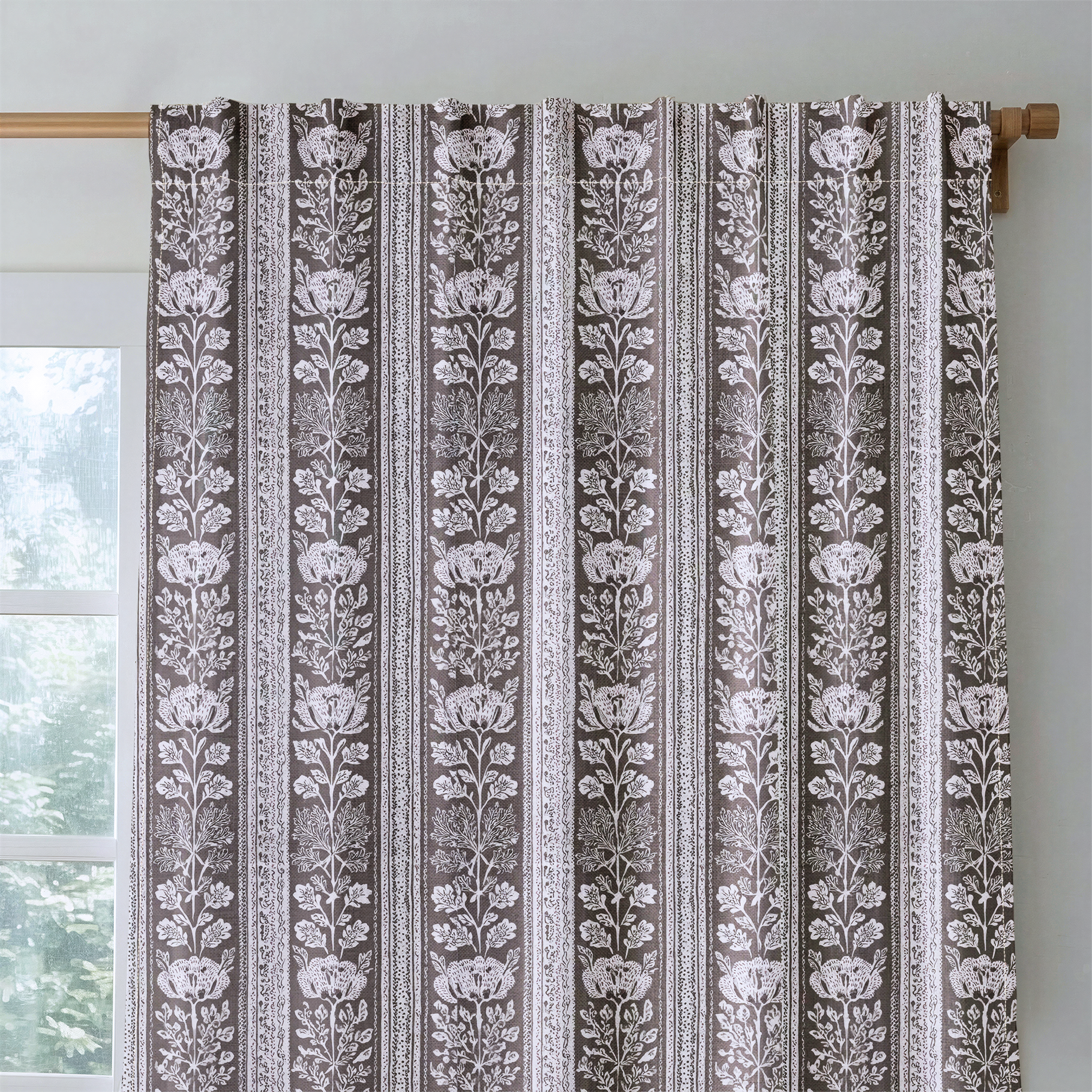Amberleaf - Drapery — rod