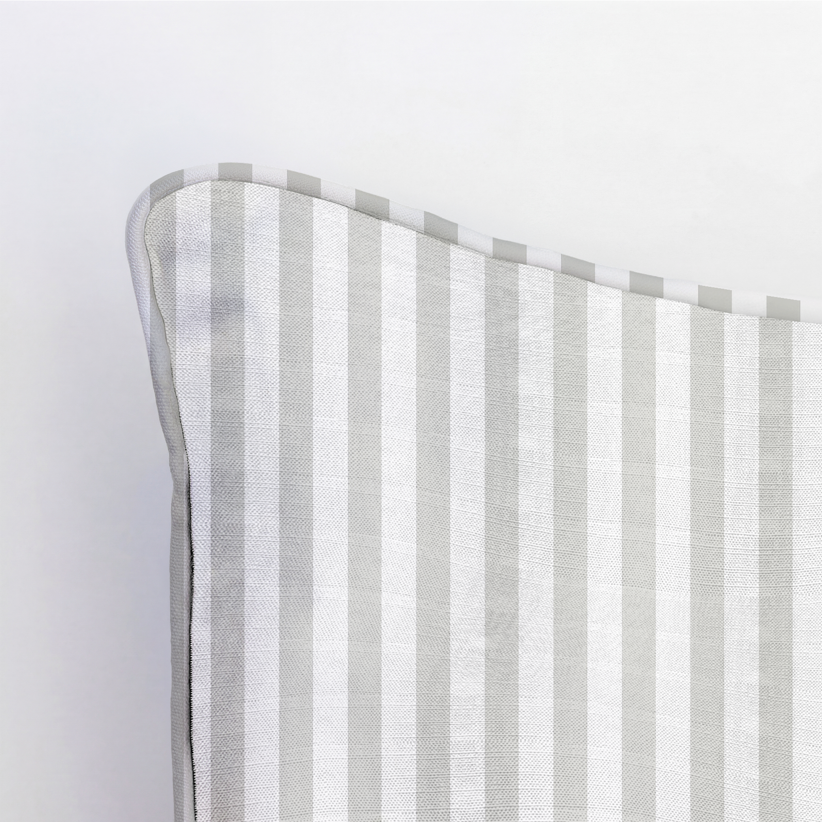 LP385052 LP385052_corner_closeup_light.png