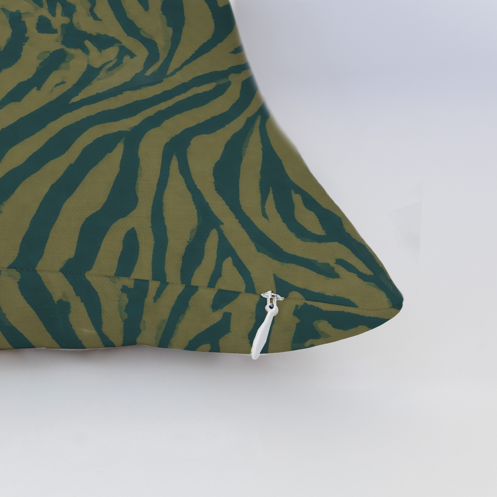 LP396213 LP396213_edge_zipper_light.png