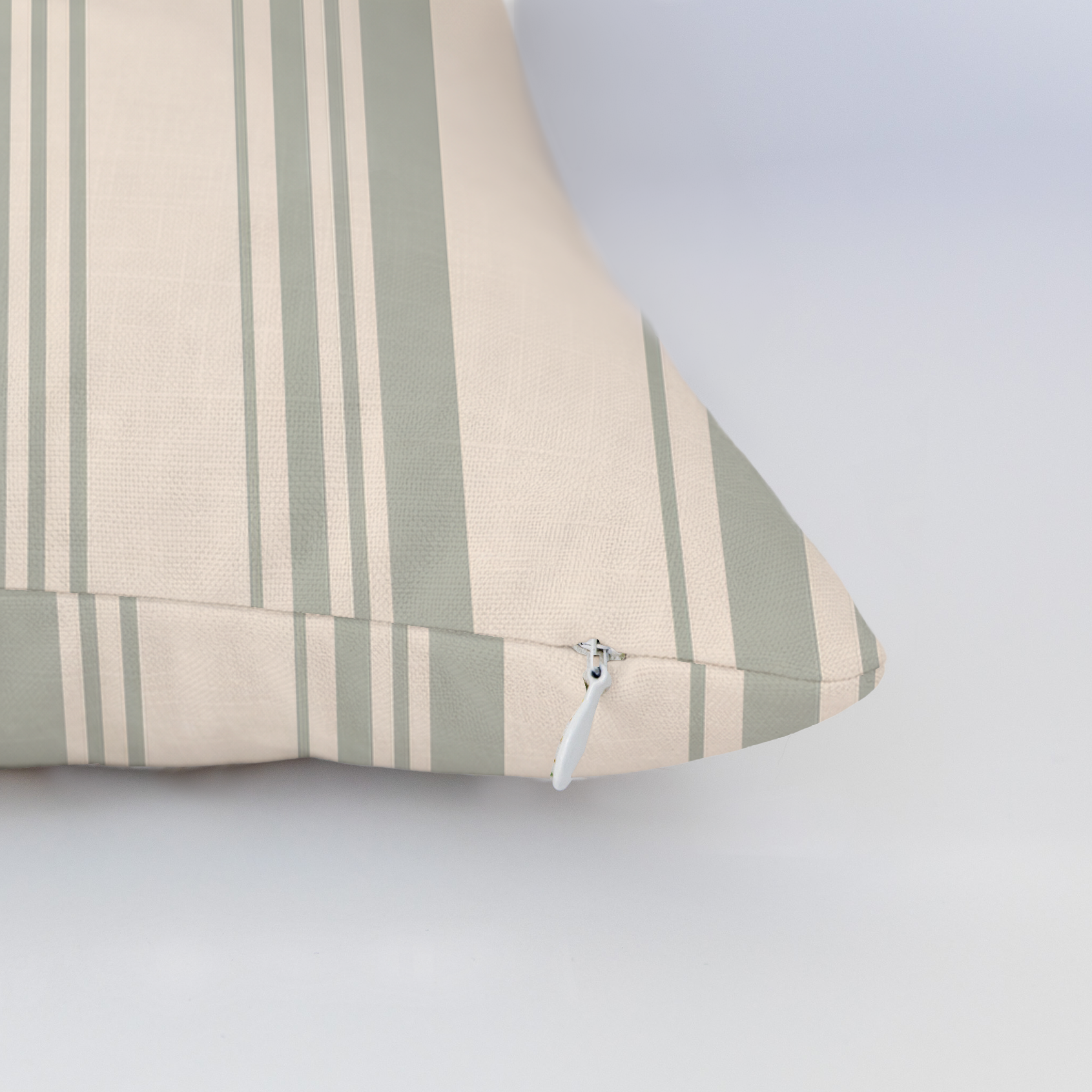 LP399128 LP399128_edge_zipper_light.png