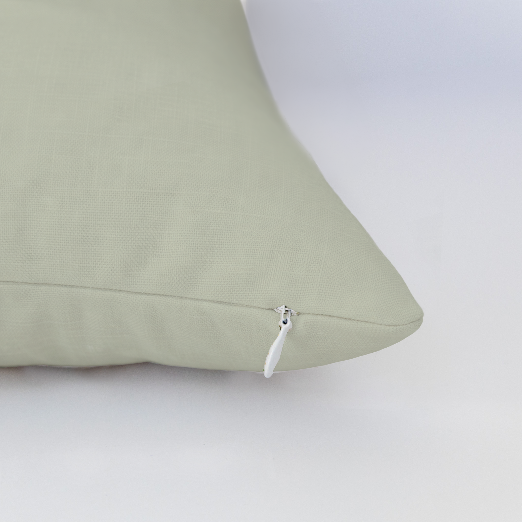 LP401826 LP401826_edge_zipper_light.png