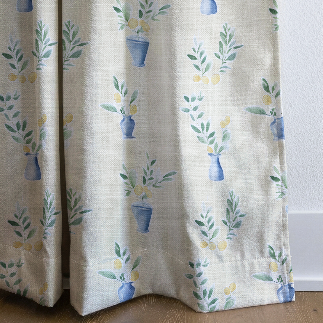 La Dolce Vita - Drapery — corner closeup