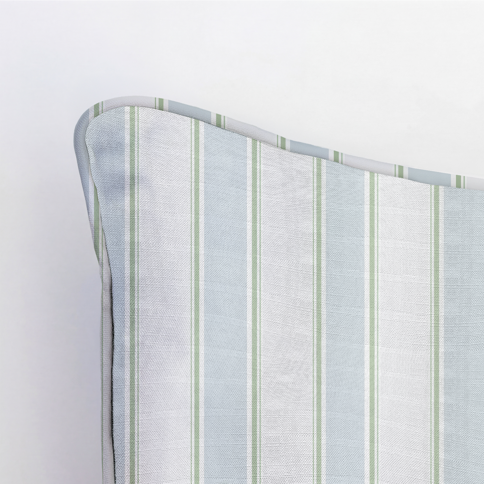 LP437050 LP437050_corner_closeup_light.png