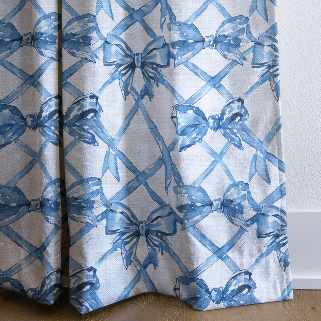 Gwyn - Drapery — corner closeup