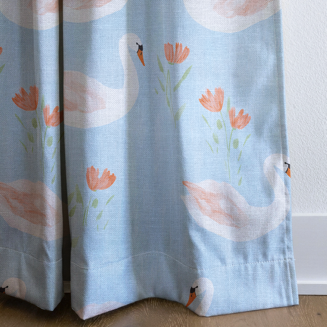 Laguna - Drapery — corner closeup