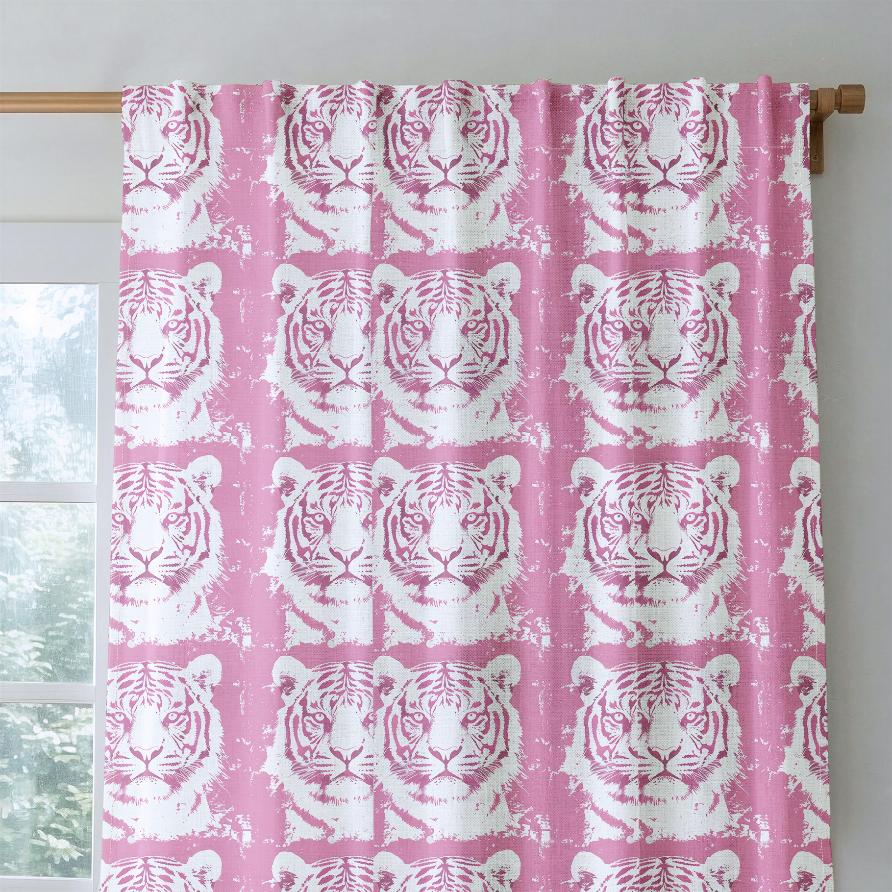 Savannah's Roar - Drapery — rod