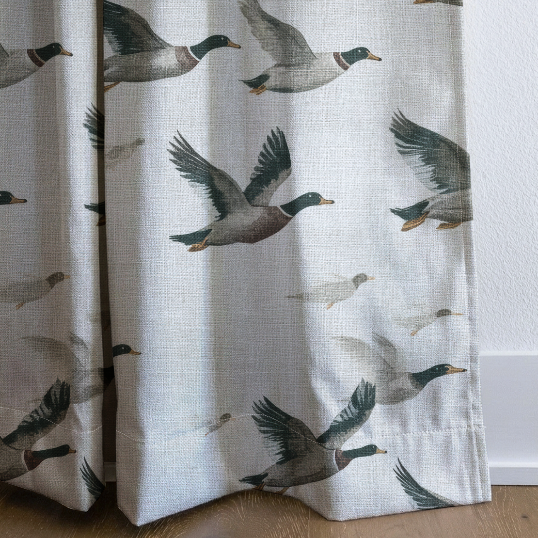 Bayou Blind - Drapery — corner closeup