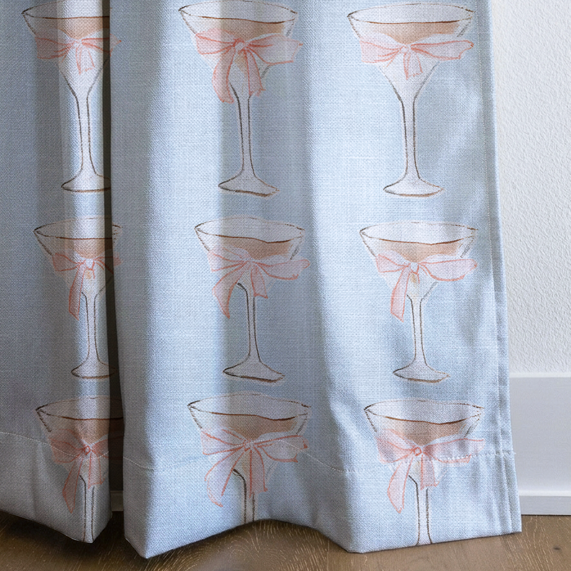 Bow-Tini - Drapery — corner closeup