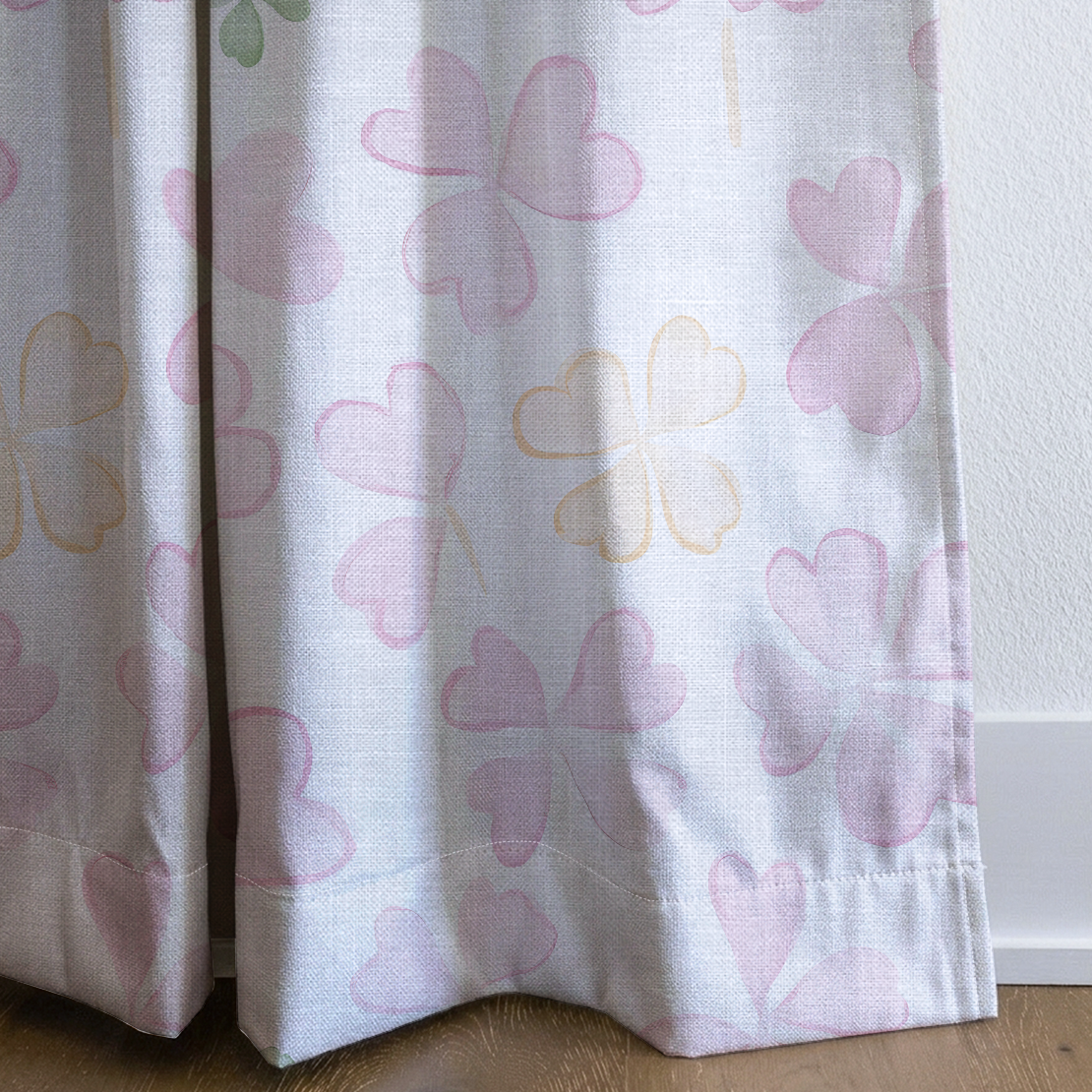 Blushing Shamrocks - Drapery — corner closeup