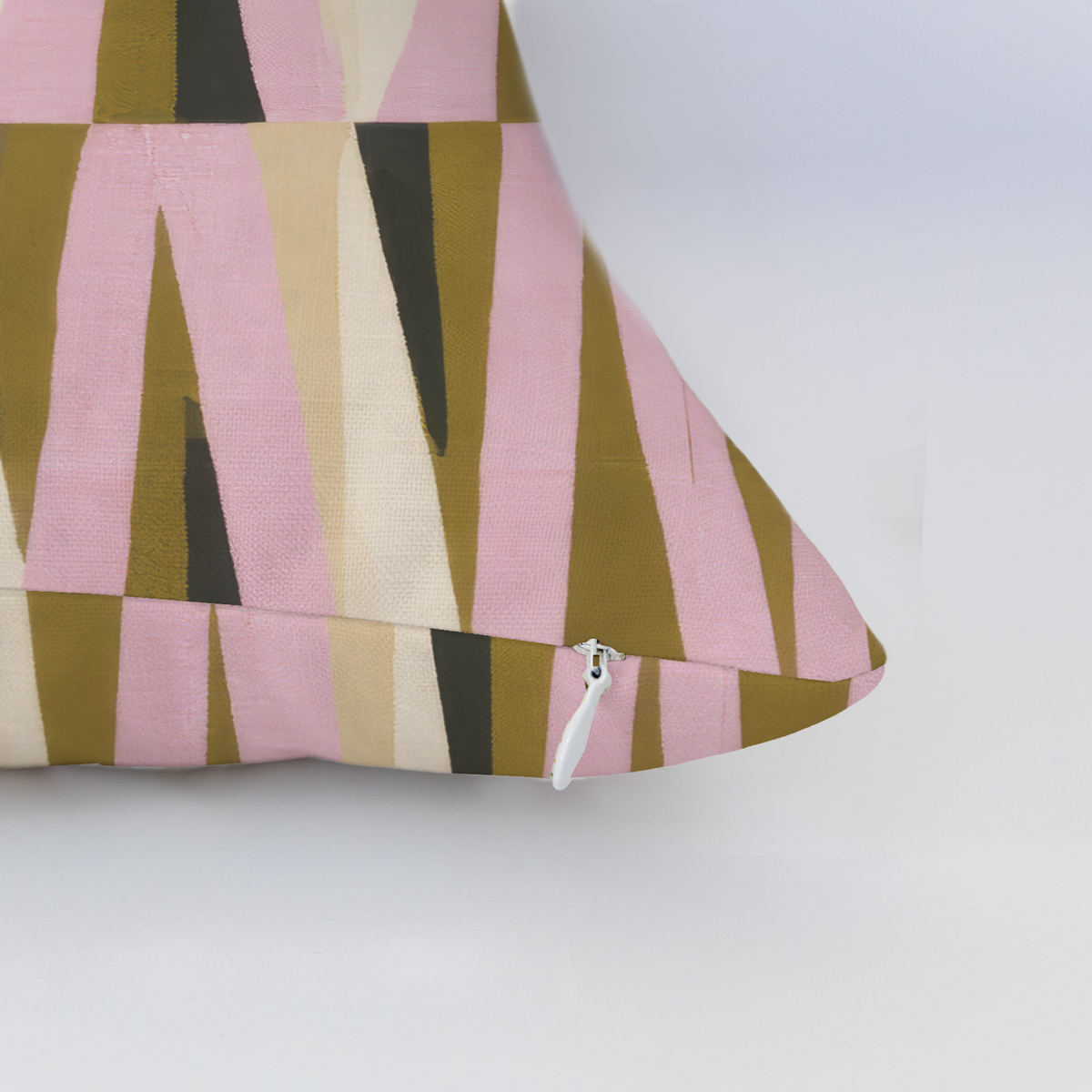 LP498404 LP498404_edge_zipper_light.png