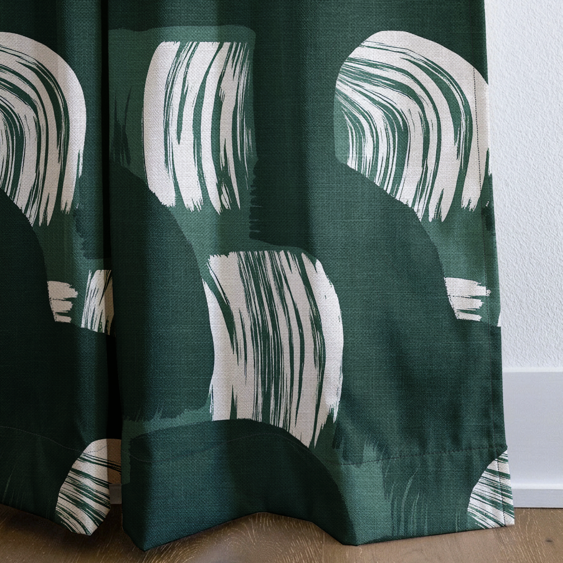 Ramsey - Drapery — corner closeup