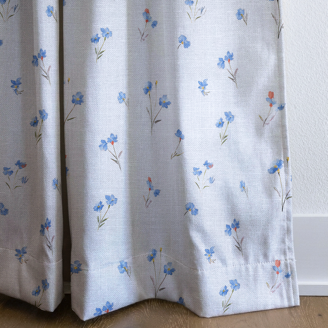Bluebird - Drapery — corner closeup