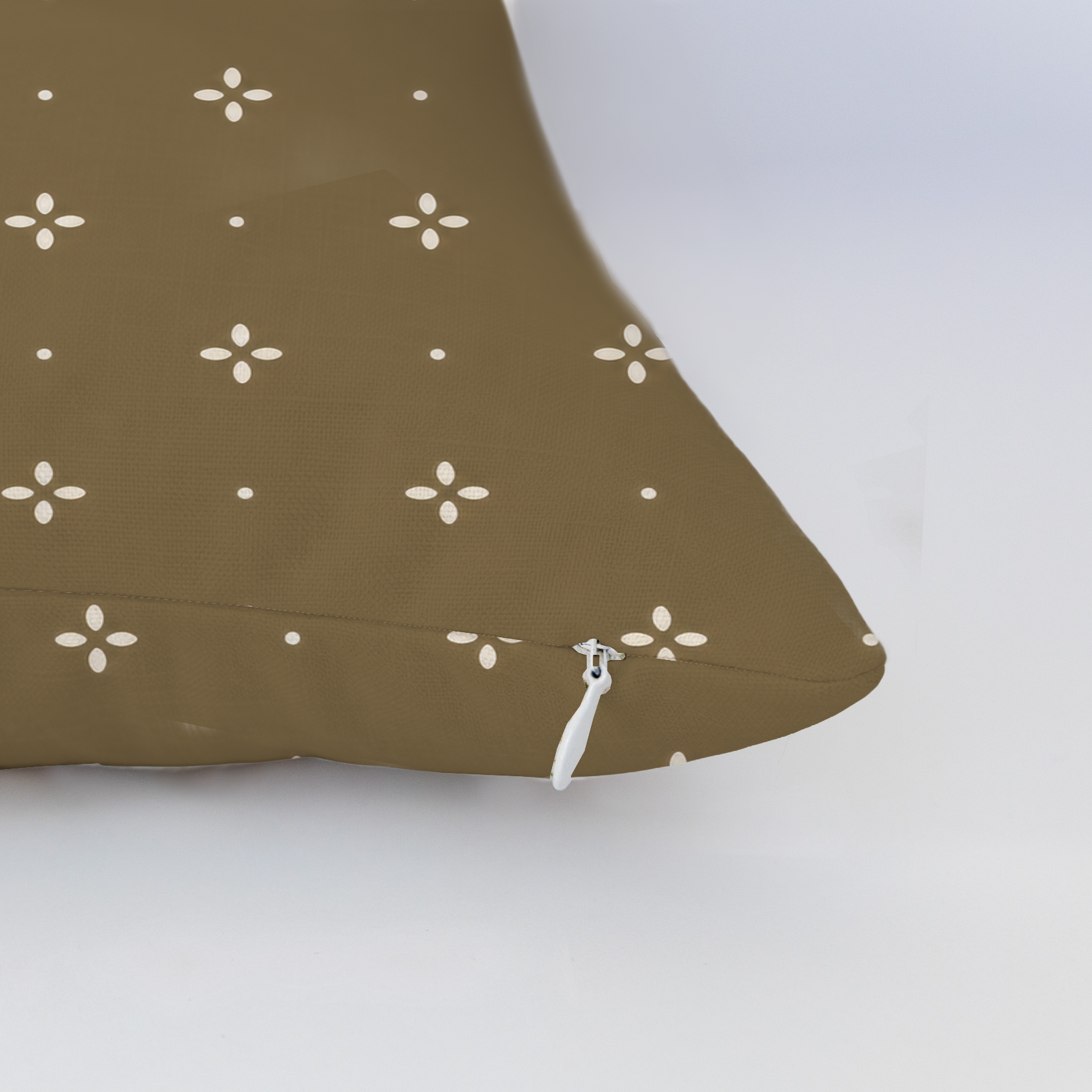 LP512295 LP512295_edge_zipper_light.png