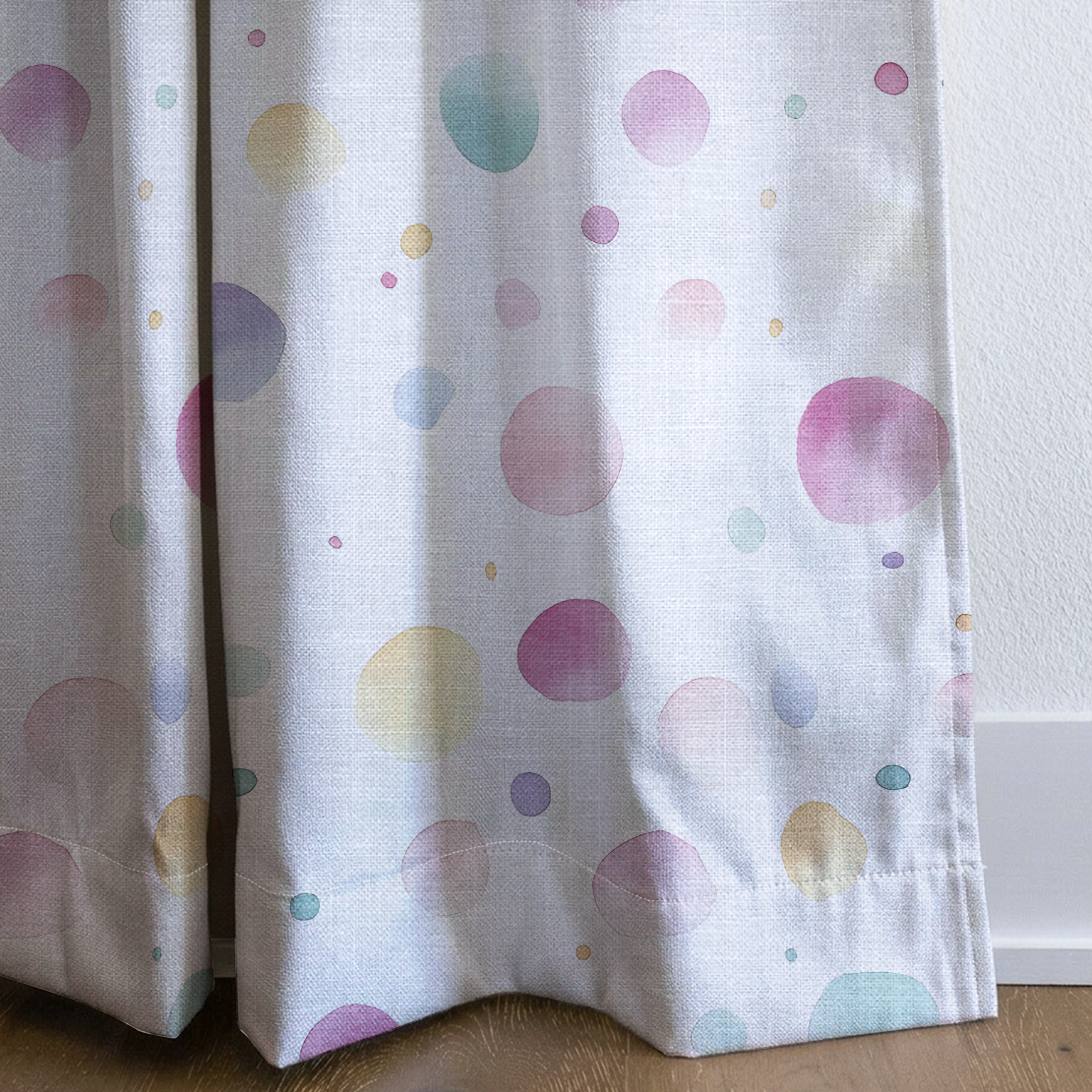 Bubble Bliss - Drapery — corner closeup