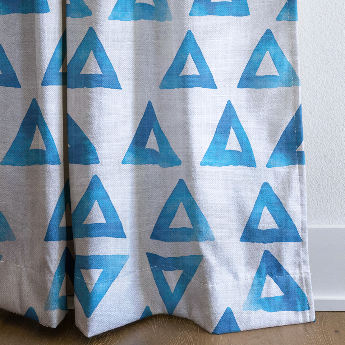 Point Taken - Drapery — corner closeup