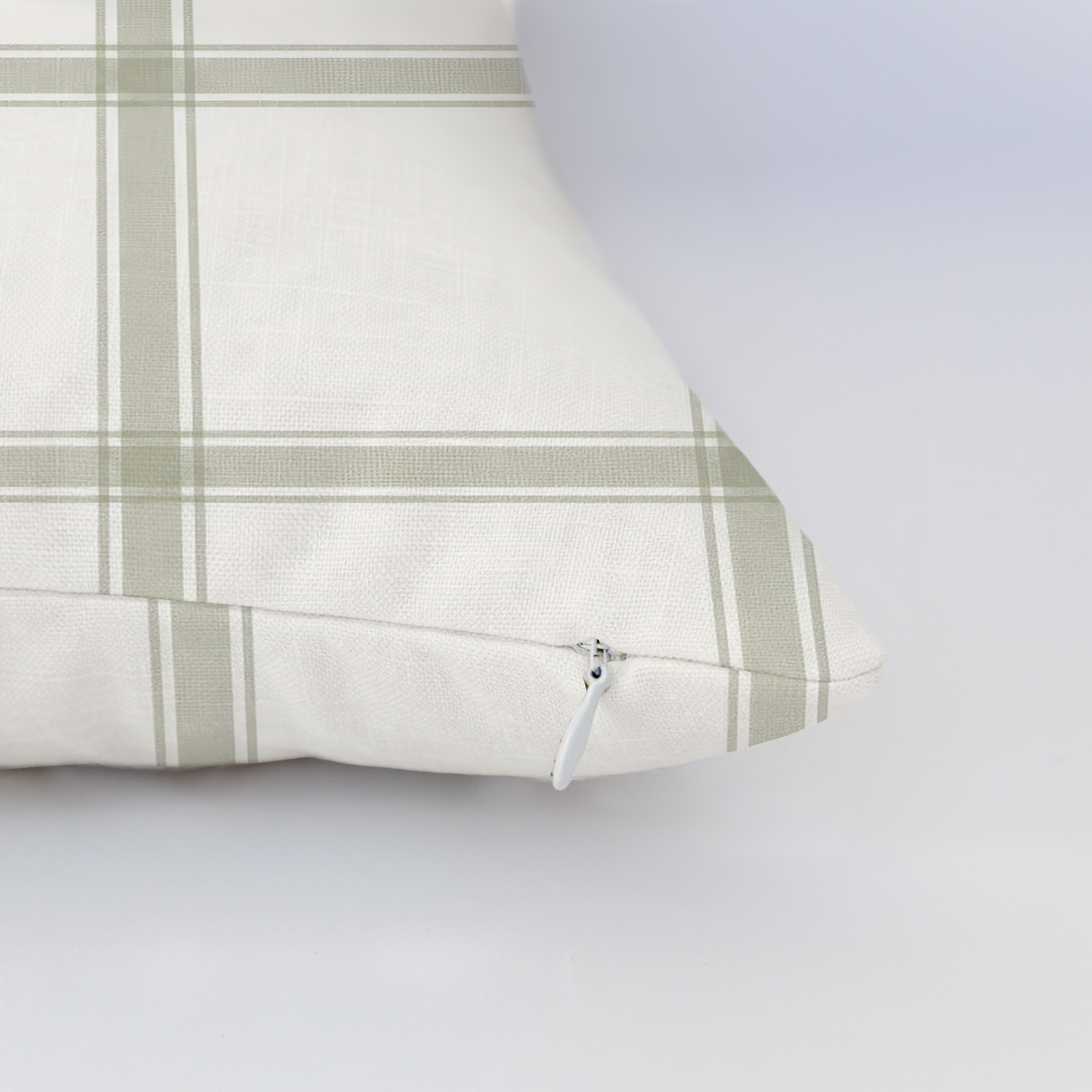 LP572745 LP572745_edge_zipper_light.png