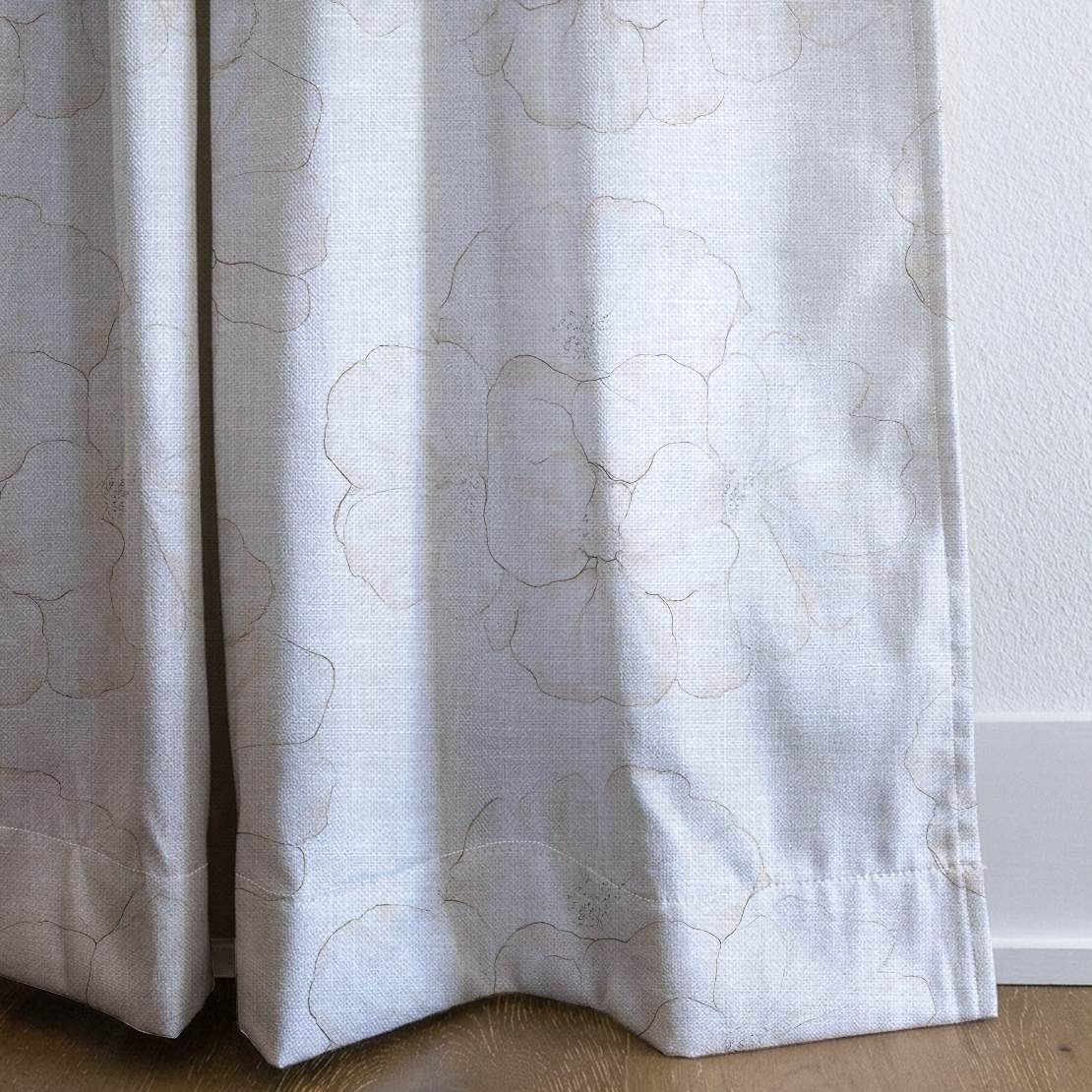 Lyra - Drapery — corner closeup
