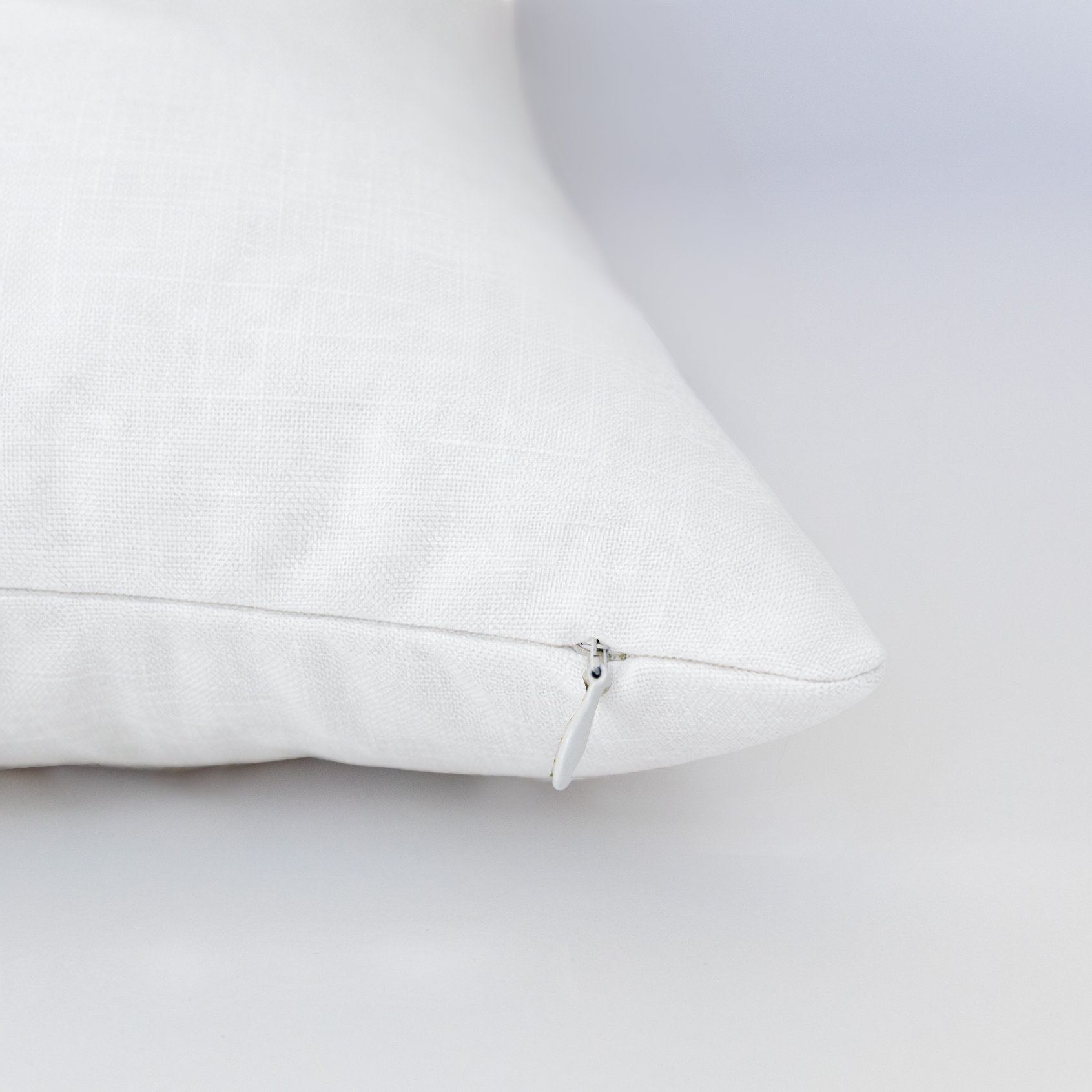 LP584031 LP584031_edge_zipper_light.png