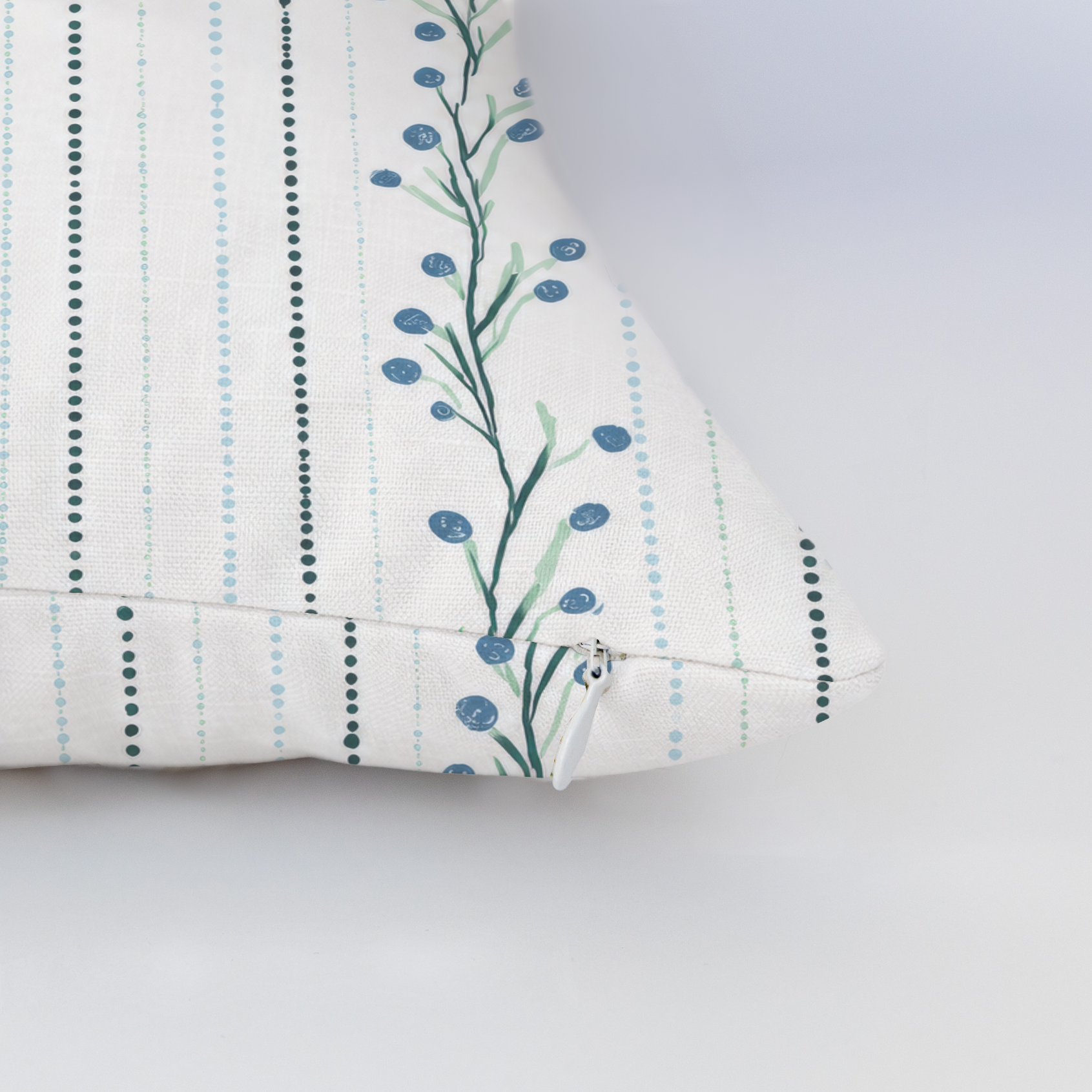 LP594426 LP594426_edge_zipper_light.png